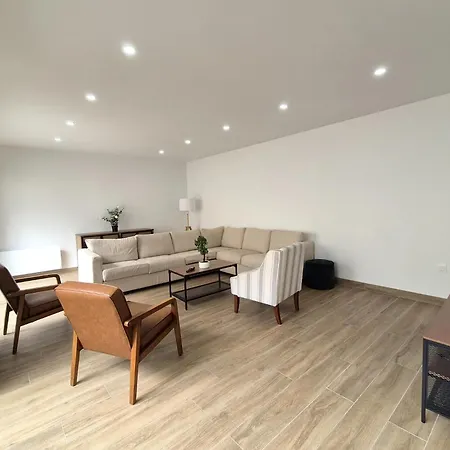 Abu Dhabi, Magnifique Maison Reims